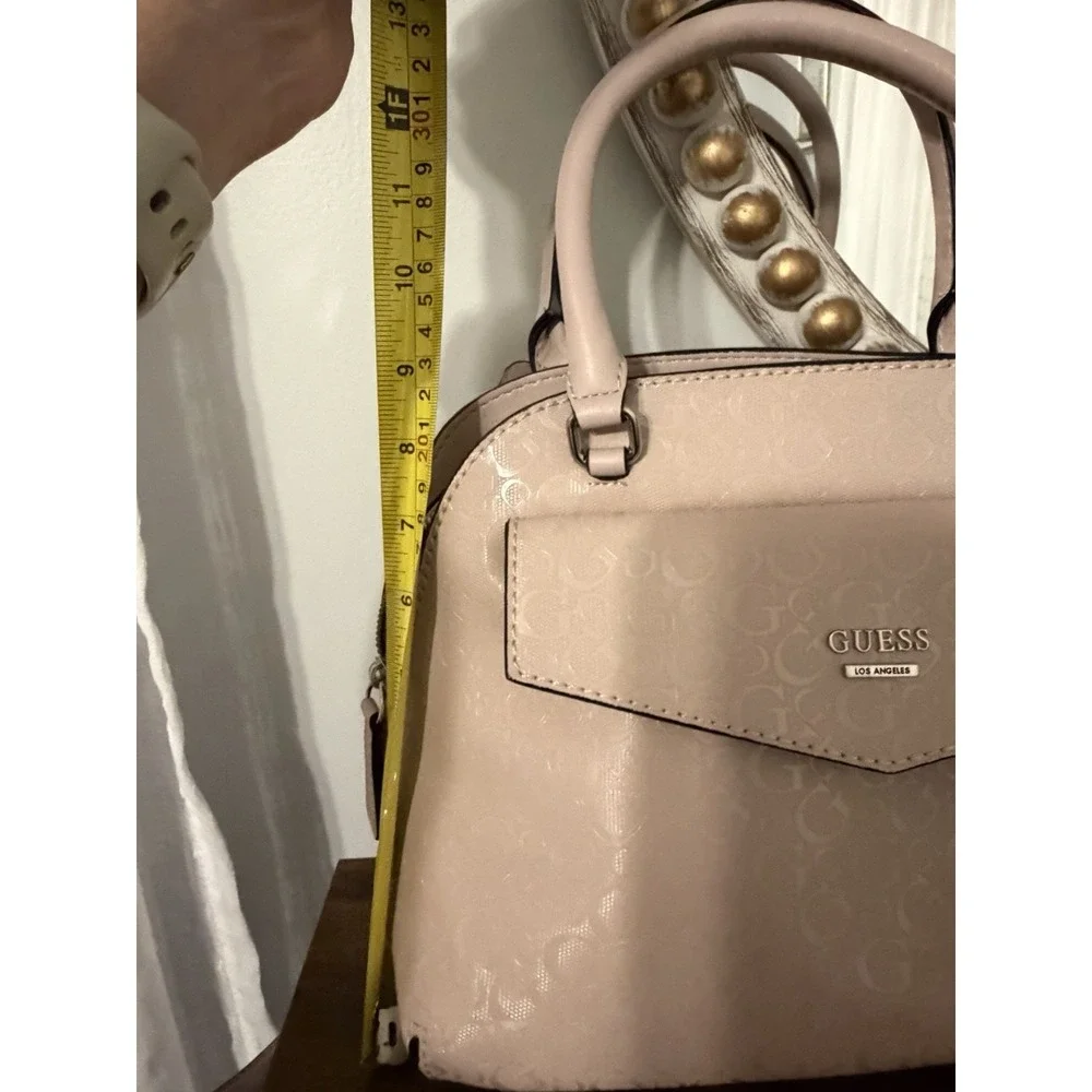 GUESS Shiny Blush Pink Logo Satchel Crossbody Dome Bag Charm‎ Medium